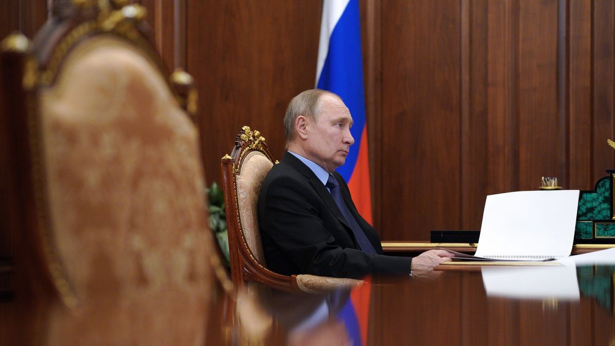 Putin přijal nový zákon. Umožní mu další dva mandáty